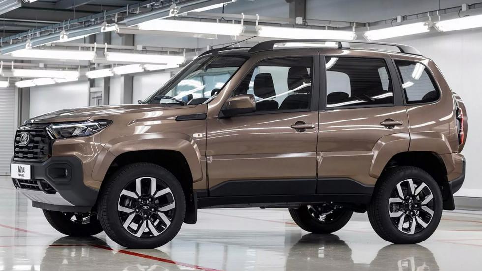 Lada Niva: Ανανεώθηκε και εξοπλίστηκε με νέο κινητήρα 